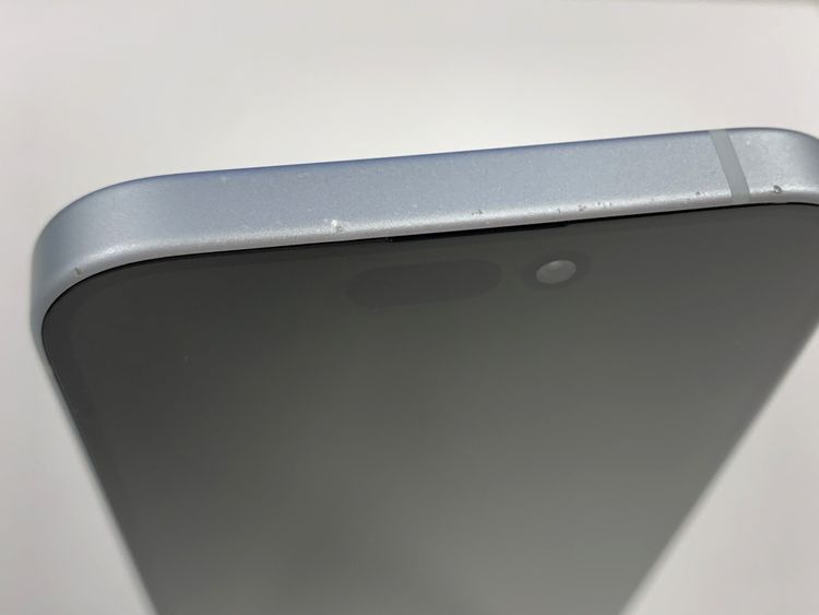 �ڥ�Х���BOX�� ����84%SIM�ե꡼ iPhone15 128GB �֥롼