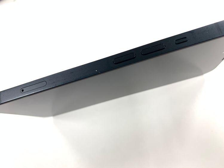 �ڥ�Х���BOX��  ����85%��SIM�ե꡼iPhone13  128GB���ߥåɥʥ���
