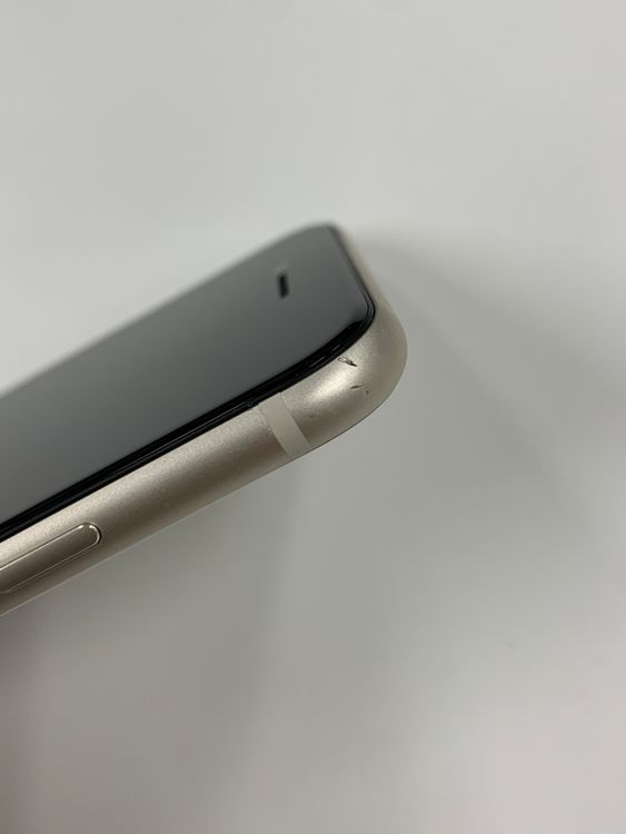 ڥХBOX85%SIMե꡼ iPhone SE(3) 64GB 饤