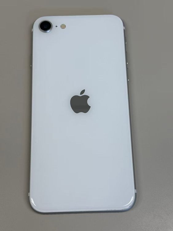 �ڥ�Х���BOX�� ���� ����86%SIM�ե꡼ iPhone SE(��2����) 64GB
