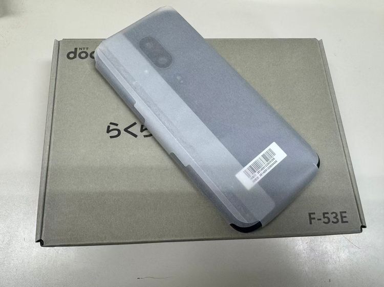 ̤������ docomo �餯�餯���ޡ��ȥե��� F-53E���ͥ��ӡ�