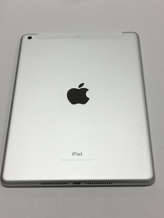 �ڰ�����ǽ���ɡ�����92������� SIM�ե꡼ iPad ��5���� 32GB ����С�