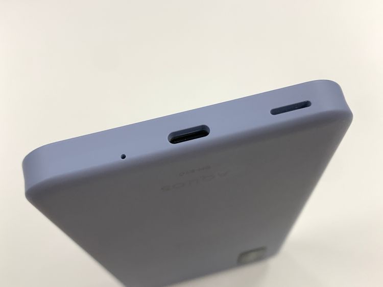 �ڥ�Х���BOX�ۿ���Ʊ�͡�SIM�ե꡼ AQUOS wish2 SH-51C �֥롼