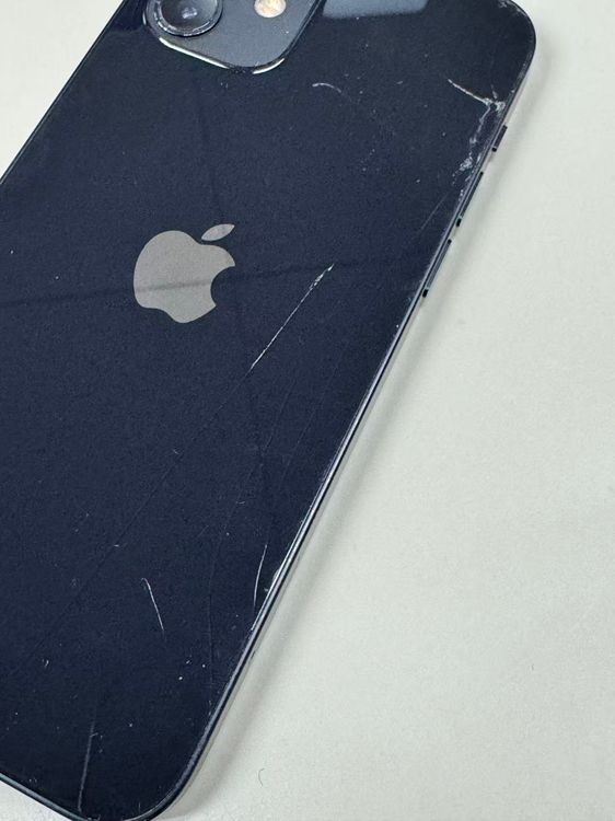 ����86%SIM�ե꡼ iPhone12 128GB �֥�å�