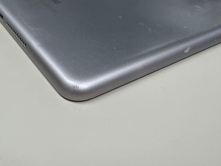 ����71% SIM�ե꡼iPad (��6����) 32GB ���ڡ�������