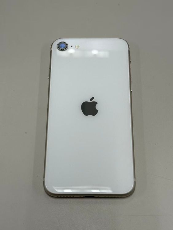 ������ ����100%SIM�ե꡼ iPhone SE(��3����) 64GB
