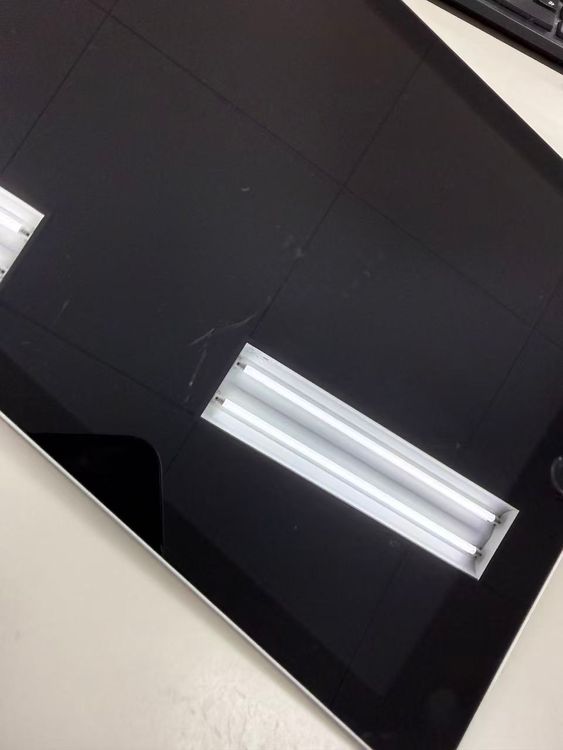 SIM�ե꡼iPad (��6����) 128GB ���ڡ������쥤