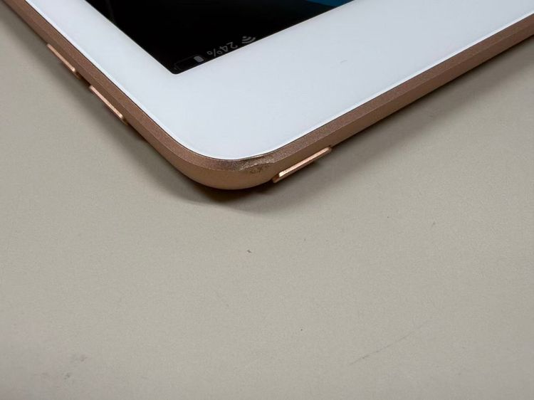 �ڥ�Х���BOX������ ����97% iPad ��7���� 128GB WiFi��ǥ� �������