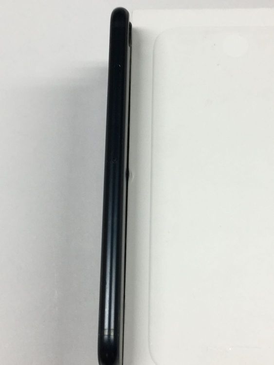 �ڥ�Х���BOX��iPhone SE3 ��3���� 128GB SIM�ե꡼ �ߥåɥʥ���