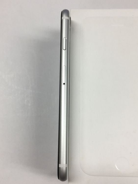 ��ư������ ����100���Ķ���� SIM�ե꡼ iPhone SE ��2���� 64GB �ۥ磻��