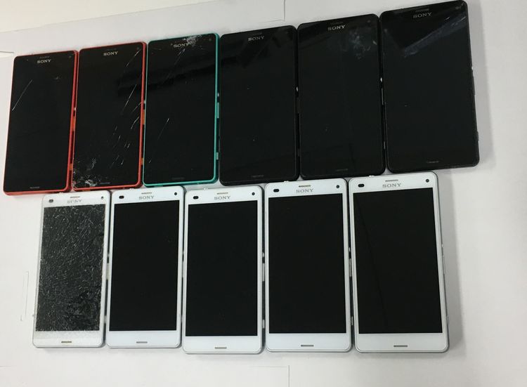 Sony Xperia Z3 Compact SO-02G ���� 11��  �������