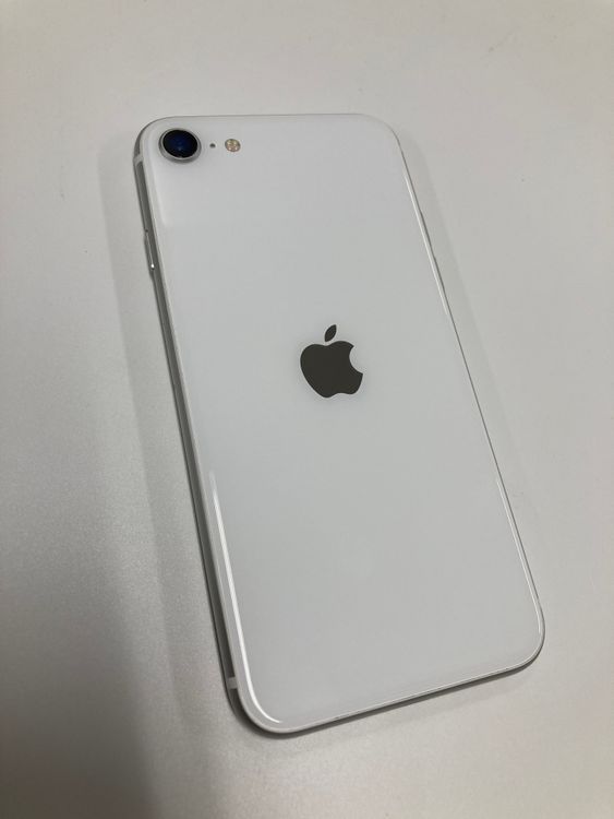 �ڥ�Х���BOX������ ����90%SIM�ե꡼ iPhone SE2 ��2���� 64GB �ۥ磻��