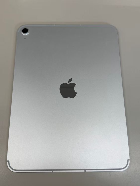 ����100��SIM�ե꡼iPad(A16) 128GB������С�