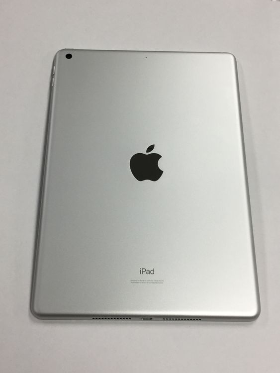 �ڥ�Х���BOX������ ����81% Apple iPad ��8���� 32GB WiFi��ǥ�