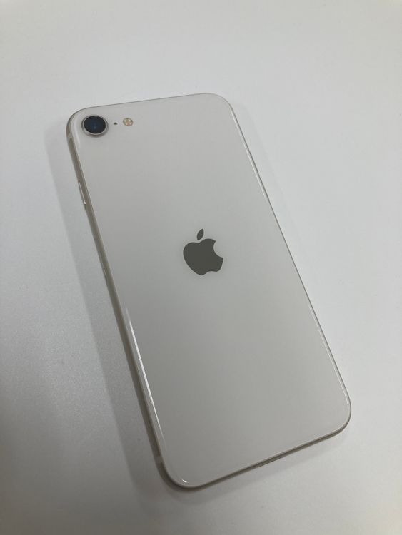 �ڥ�Х���BOX�ۿ���Ʊ�� ����96%SIM�ե꡼iPhone SE(�裳����) 64GB