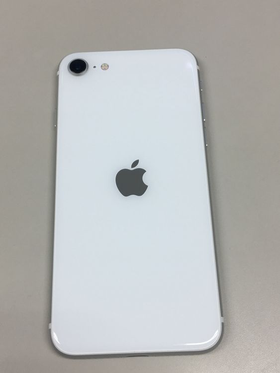 ムスビー｜モバイルBOX】 電池83％ SIMフリー iPhoneSE(第2世代