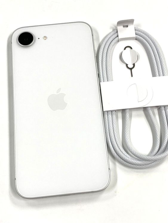 ̤���� �Хåƥ꡼100%SIM�ե꡼ iPhone16e 128GB���ۥ磻��
