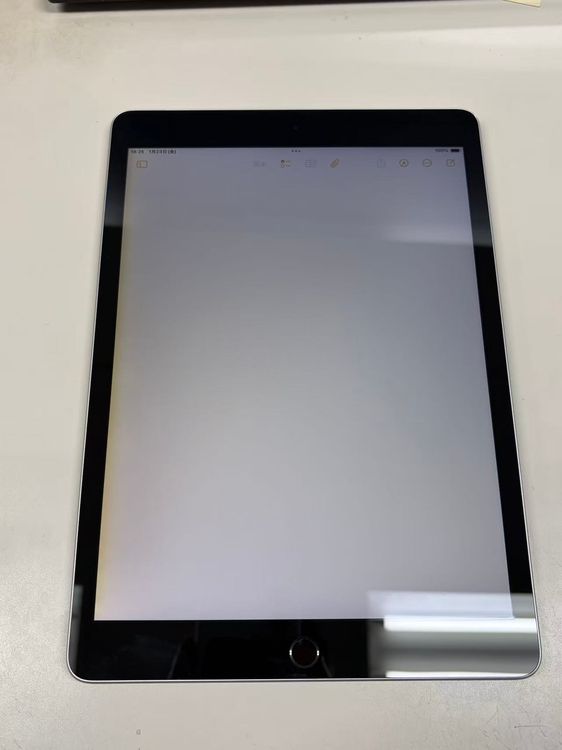 ����81% SIM�ե꡼iPad (��9����) 64GB ����С�