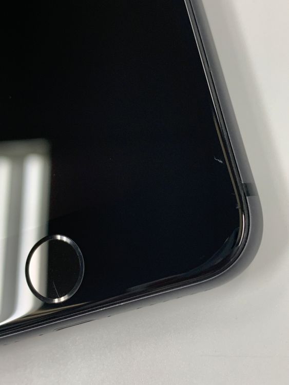 ڥХBOX 100% SIMե꡼ iPhone8 64GB SpaceGray