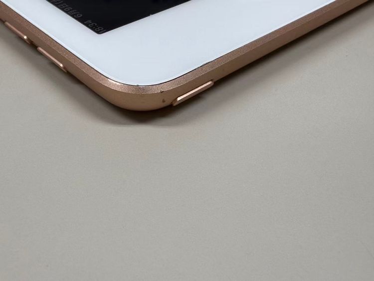 ����90% apple iPad (��7����) 128GB �������