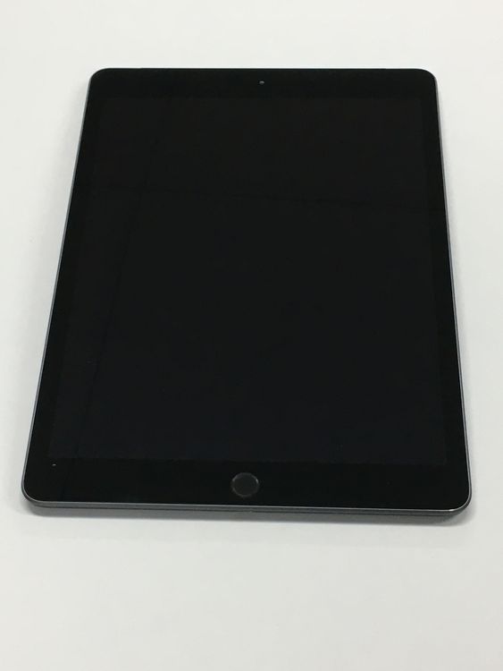 �ڥ�Х���BOX������ ����100�� SIM�ե꡼ Apple iPad ��7���� 32GB