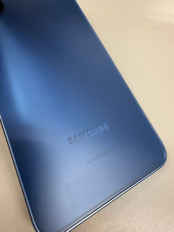 ���� SIM�ե꡼au Galaxy A25 5G��SCG33 �֥롼