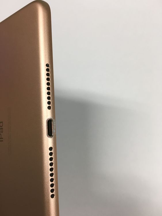 ڥХBOX 84 SIMե꡼ iPad mini 5 64GB 