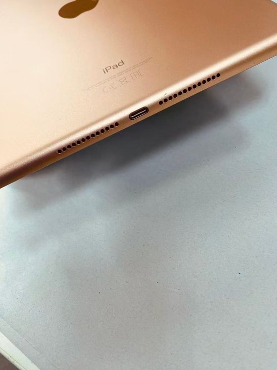 Apple iPad ��6���� Wi-Fi 128GB Gold