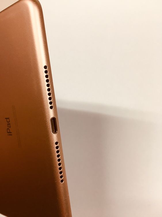 ڥХBOX۱վ 81 SIMե꡼ iPad mini 5 64GB