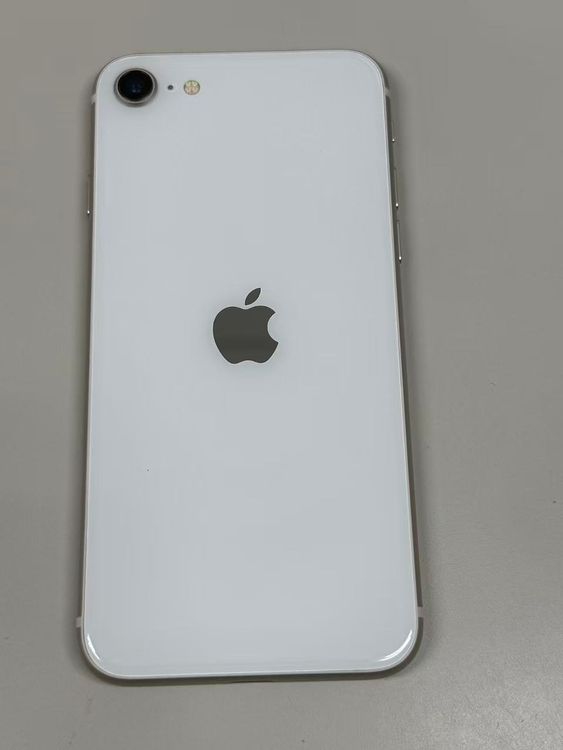 �ڥ�Х���BOX������ ����97%SIM�ե꡼iPhone SE(�裳����) 64GB