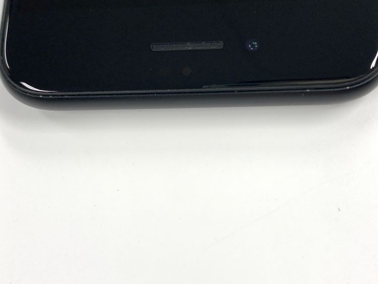 ڥХBOX 75%SIMե꡼ iPhone SE(2) 128GB