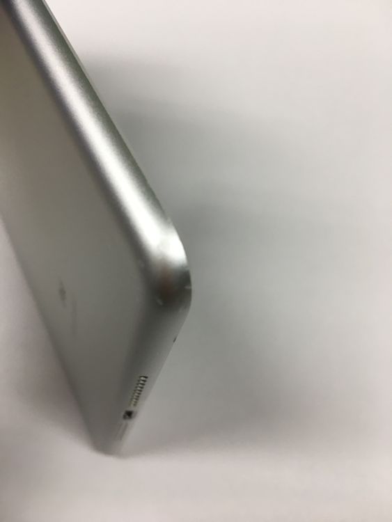 ڥХBOX83 SIMե꡼ iPad mini 5 64GB