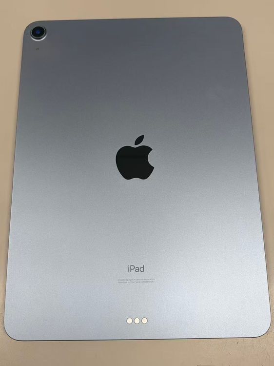 ����76% iPad Air (��4����) 256GB Wi-Fi��ǥ� �������֥롼