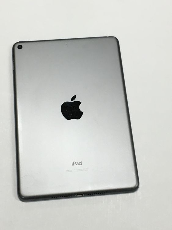 �ڥ�Х���BOX��  ����84�� Apple iPad mini 5 Wi-Fi 64GB