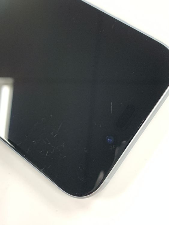 ڥХBOX 100%SIMե꡼ iPhone15 128GB ֥롼