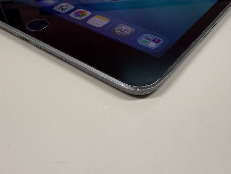 ����83% SIM�ե꡼iPad mini(��5����) 256GB ���ڡ�������