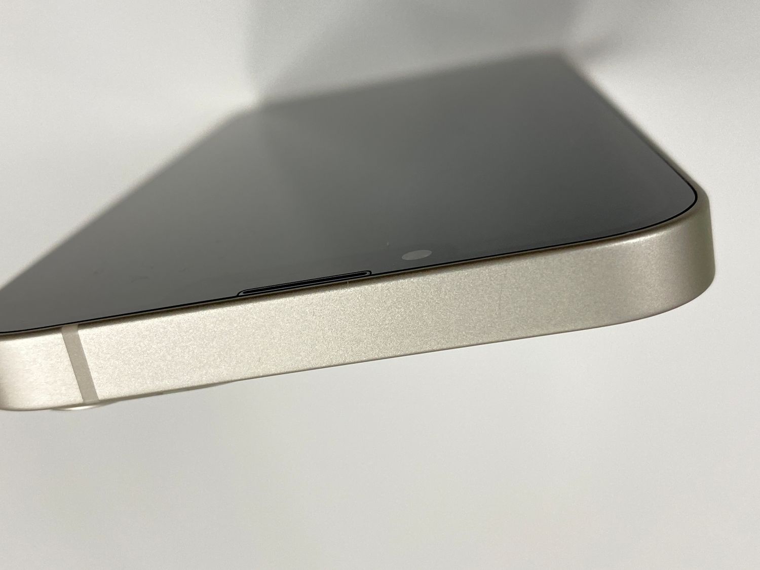 09 iPhone13 スターライト SIMフリー 極美品 バッテリー89% 美品/純正バッテリー89%】iPhone13 128GB スターライト SIM