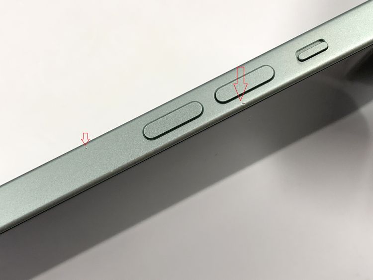 �ڥ�Х���BOX������ ����95%SIM�ե꡼ iPhone15 128GB ���꡼��