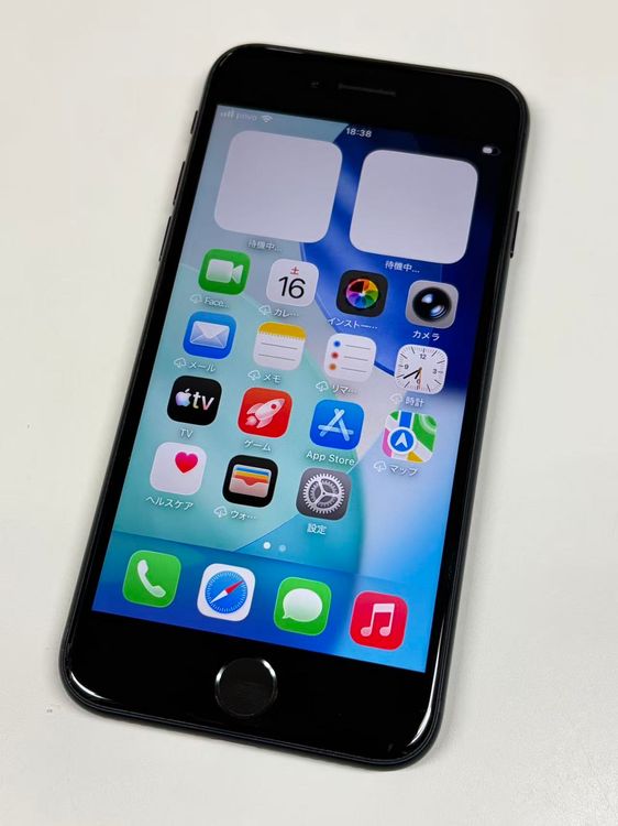 �ڥ�Х���BOX�۶����� ����85%SIM�ե꡼ iPhone SE(�裳����) 64GB