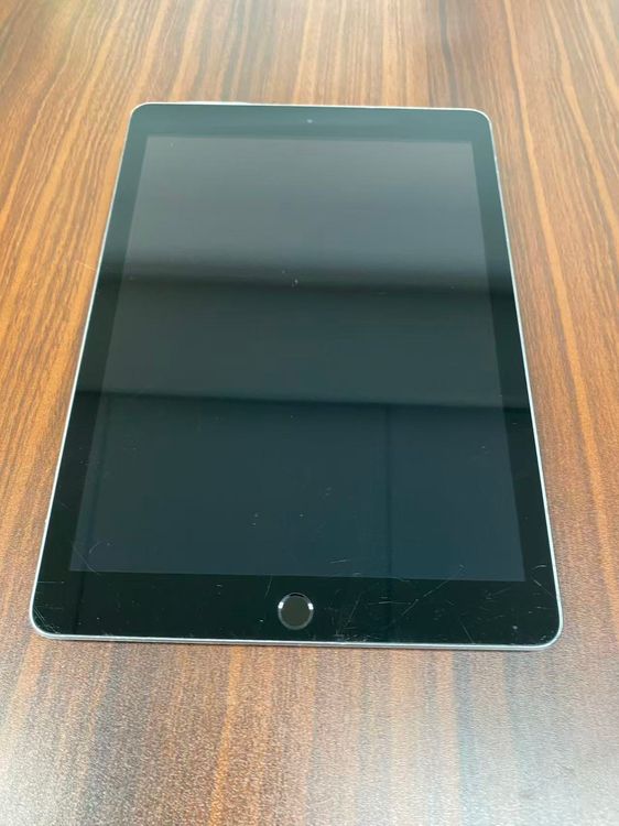 Apple iPad ��6���� Wi-Fi��128GB Space gray
