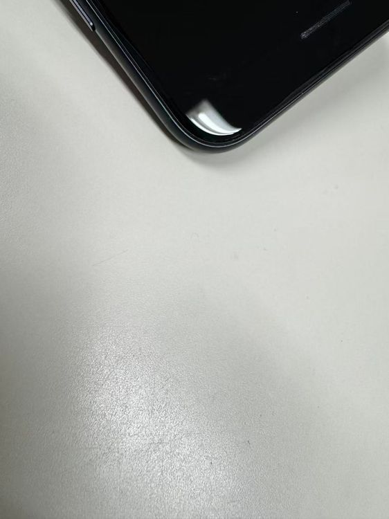 �ڥ�Х���BOX�۶����� ����100%SIM�ե꡼iPhone SE(�裳����) 64GB