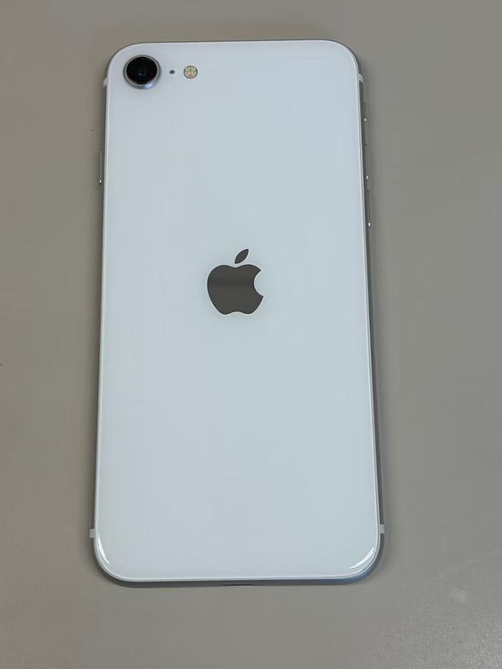 �ڥ�Х���BOX������ ����89%SIM�ե꡼ iPhone SE(��2����) 64GB