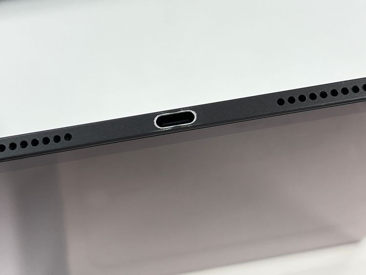 �ڥ�Х���BOX������76�� iPad Pro 11�������M4��512GB Wi-Fi �֥�å�