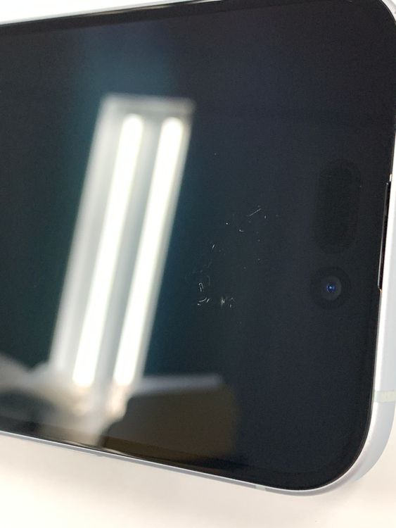 �ڥ�Х���BOX�� ����87%SIM�ե꡼ iPhone15 128GB �֥롼