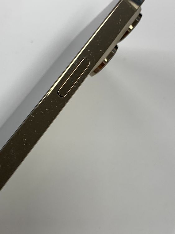 �ڥ�Х���BOX������83% SIM�ե꡼ iPhone14 Pro 128GB Gold