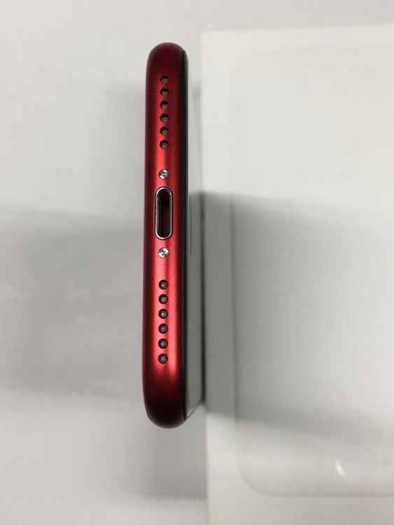 �ڥ�Х���BOX��Ķ���� ����88�� SIM�ե꡼ iPhone SE 2 ��å� 128GB