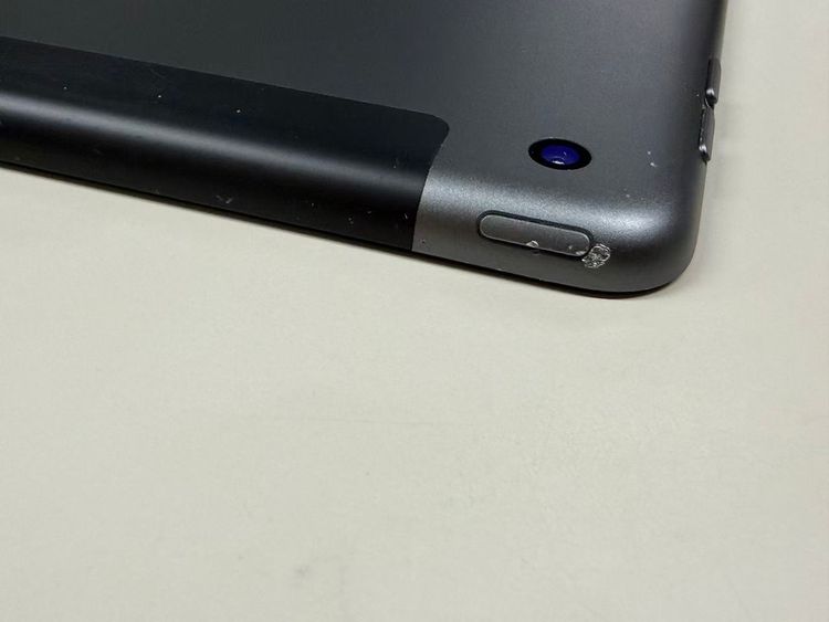 ����92% SIM�ե꡼iPad (��8����) 32GB ���ڡ�������