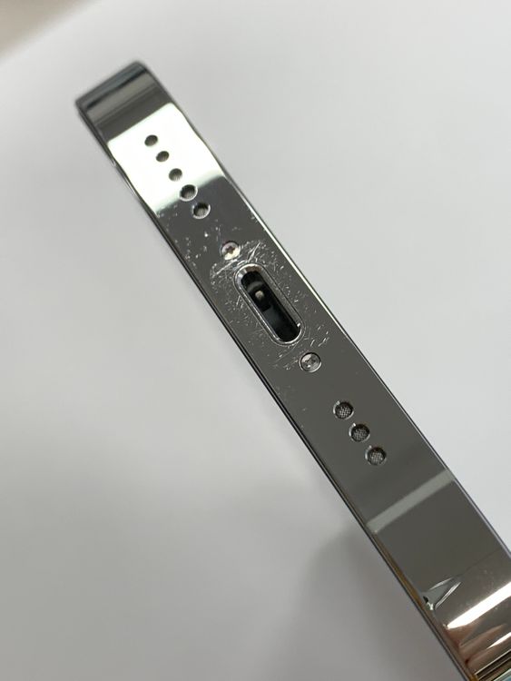 �ڥ�Х���BOX�۶����� ����84% SIM�ե꡼ iPhone14 Pro 256GB ����С�