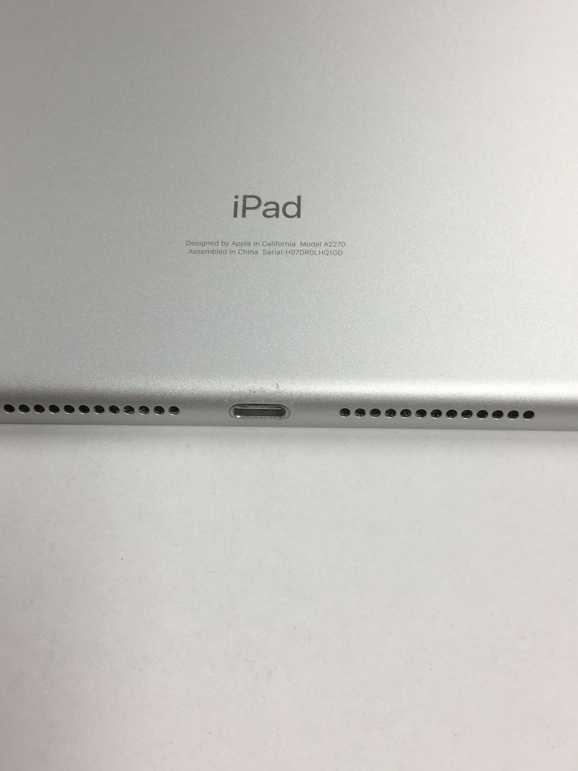ムスビー｜【モバイルBOX】超美品 電池87% Apple iPad 第8世代 32GB