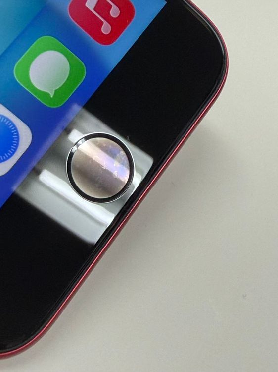 �ڥ�Х���BOX������ ����84%SIM�ե꡼ iPhone SE(��2����) 64GB